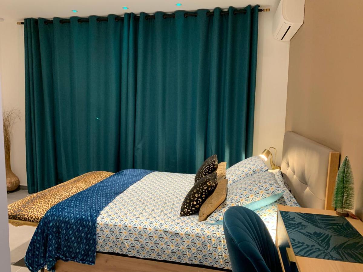 La Corsa Chambre Familiale Deluxe Narbonne Eksteriør bilde